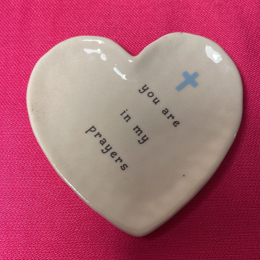🏡Perfect Simplicity Mini Heart Plate w/ Easel❤️